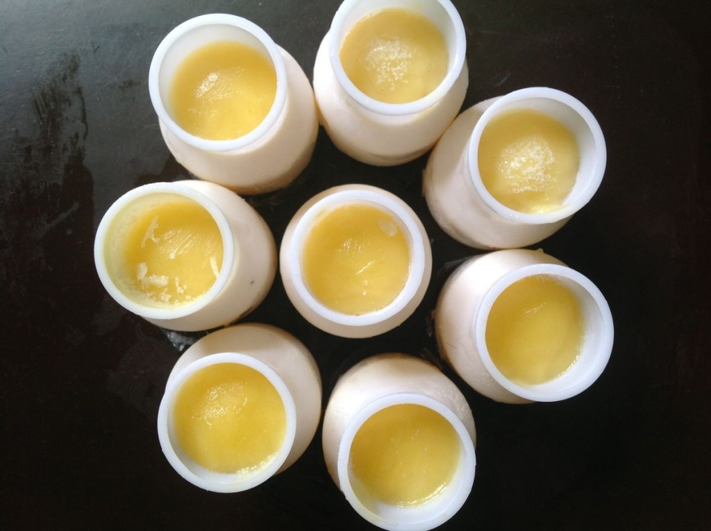 sữa ong chúa tươi không có nhãn mác